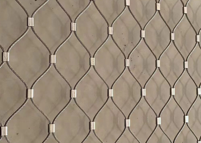 Rust Resistant Knotted Type Metal Bird Aviary Mesh Used In Zoo Mesh