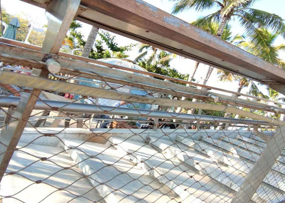 توری کابل سیم فولادی ضد زنگ انعطاف پذیر SS304 سیم 2.0 میلی متری سوراخ 50×50 میلی متر